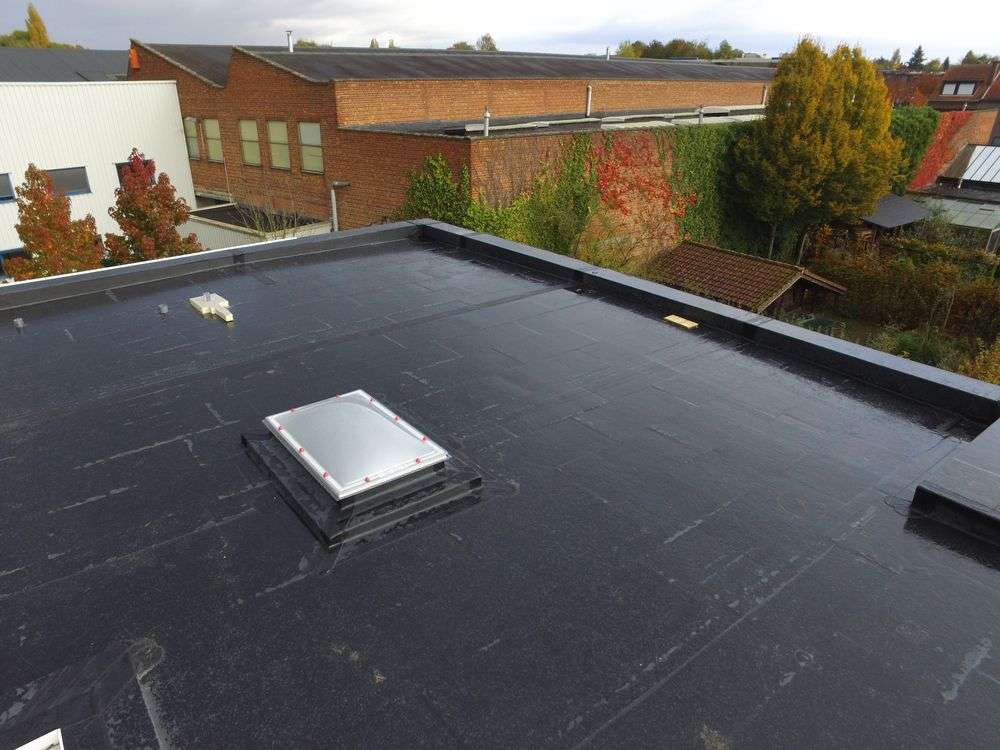 EPDM op plat dak aanbrengen in 0114