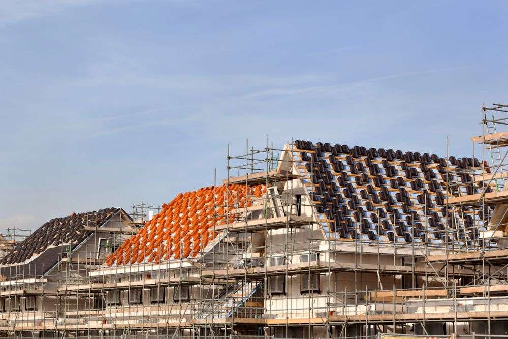 Een volledig nieuw dak plaatsen in Sint-Jansteen